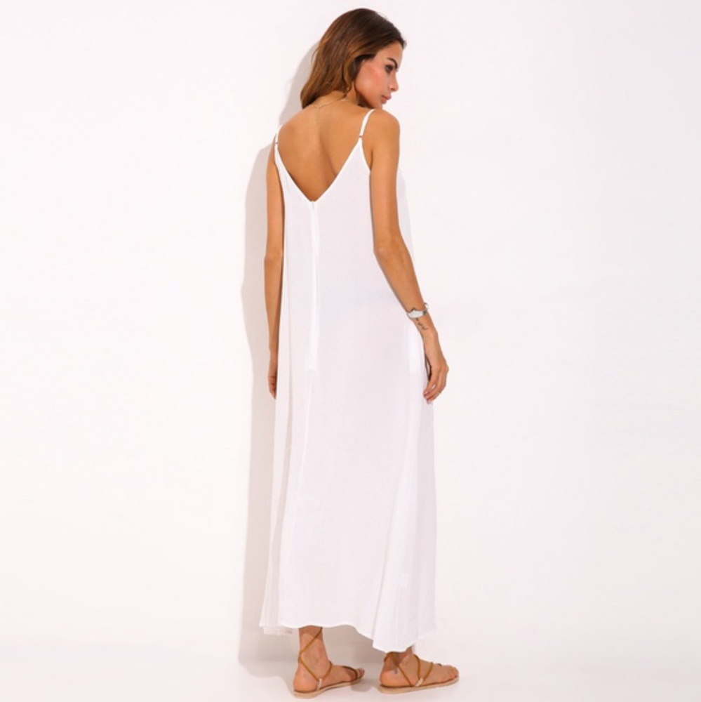 HP||🌟NEW! Grace V-neck Maxi Dress WHITE - Picture 2 of 6